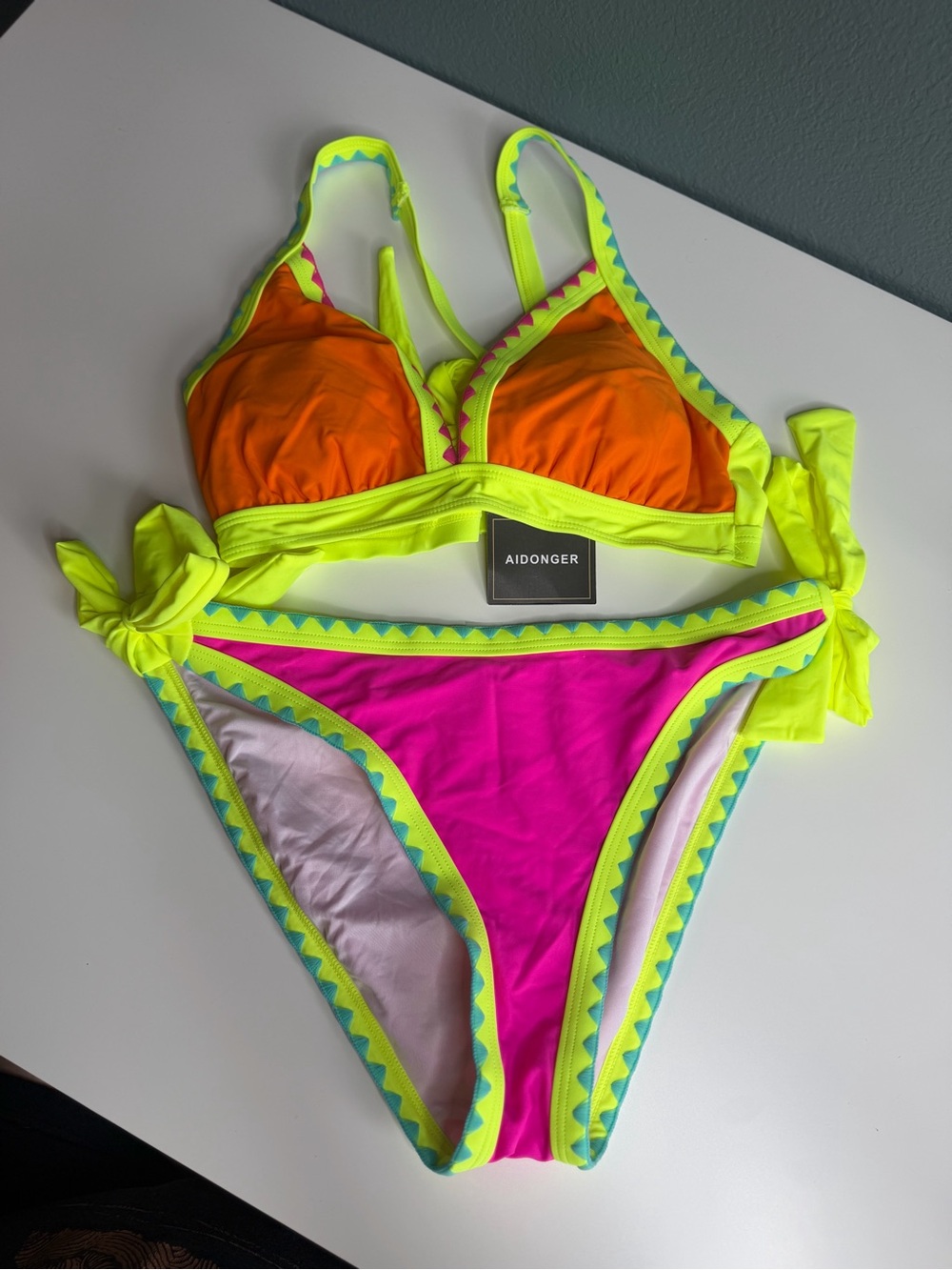 Aidonger Orange & Pink Shell Stitch Triangle Bikini Sz S - NWT - Picture 3 of 10